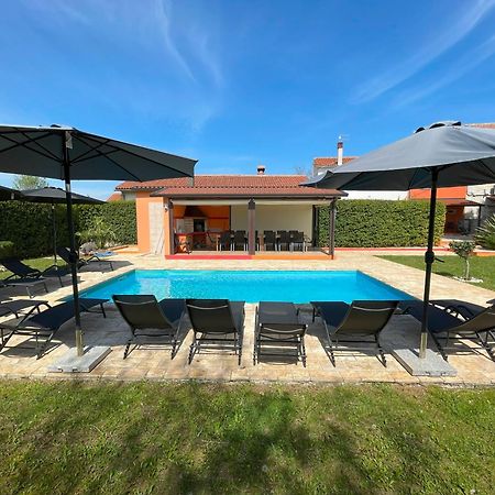 Villa Antonci-18, Pool, 3 Houses, Jacuzzi, Private Territory Antonci  Extérieur photo