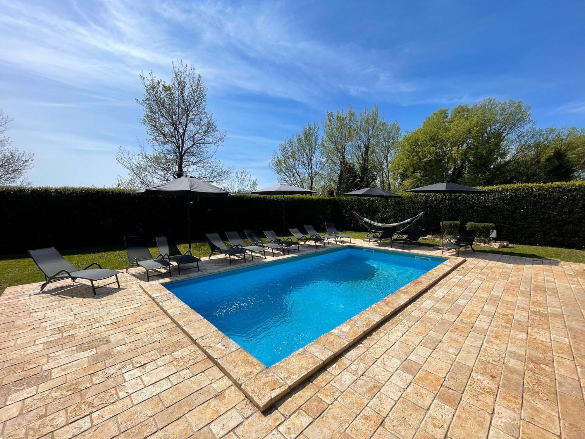 Villa Antonci-18, Pool, 3 Houses, Jacuzzi, Private Territory Antonci  Extérieur photo